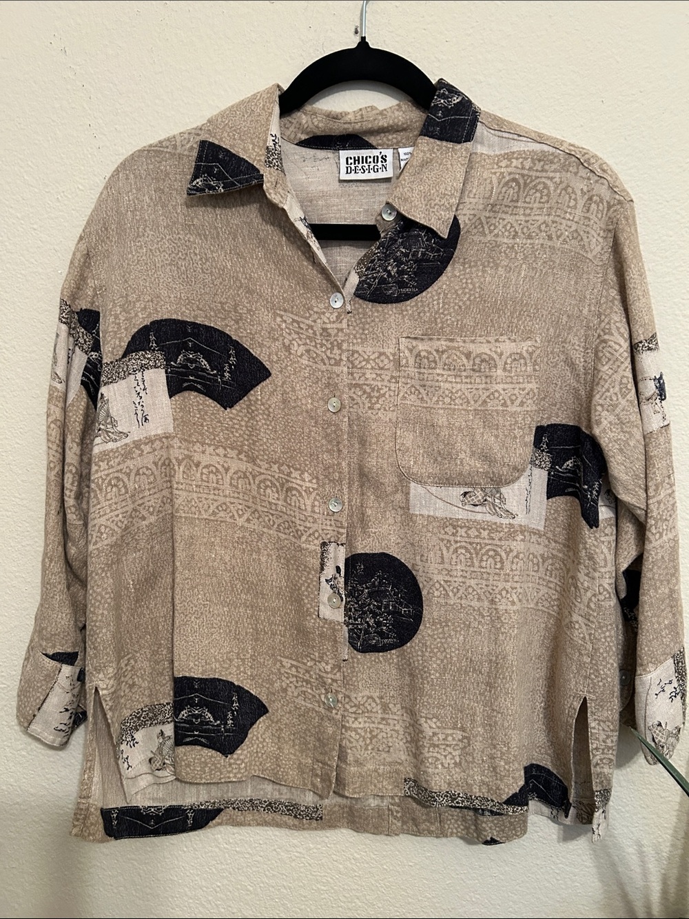 Chico's Beige and Black Patterned Button-Down Shirt/Jacket